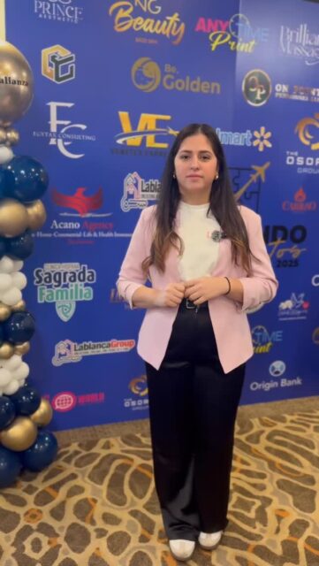 Otro Ping Pong con nuestra querida Daniela de @danielacaked ❤️
Conoce más de Ella 🙌🏻
Comenta si tú también quieres participar en nuestras dinámicas 🌟
